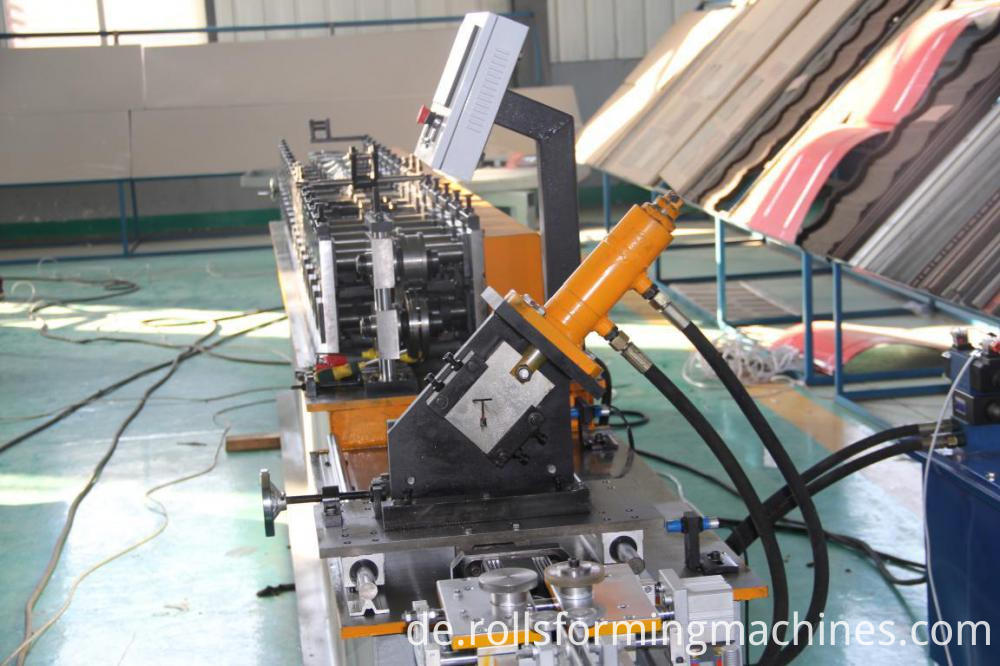 Half automatic Ceiling Tee bar roll forming machine FUT Ceining Bar Making Machine